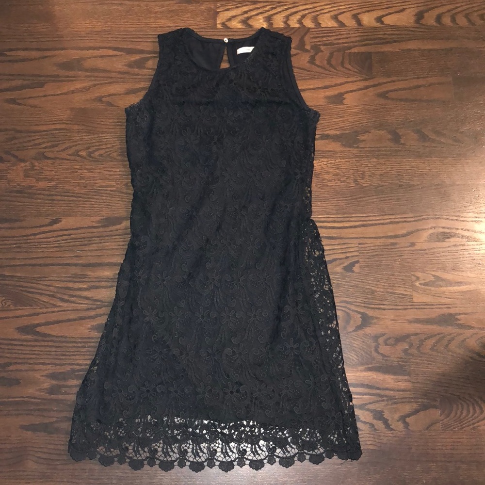 Black lace dress